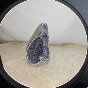 Amethist Geode C121 - Afbeelding 4